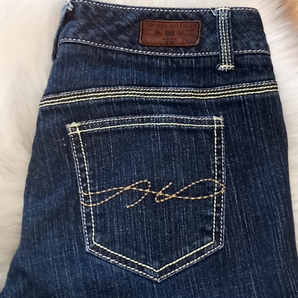 Tommy Hilfiger American Hope Crop Jeans - Picture 2 of 11